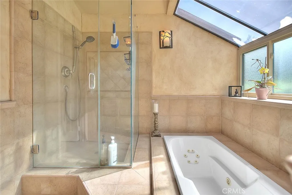 1873 Paseo La Paz, Pomona, California 91768 home-pic-52